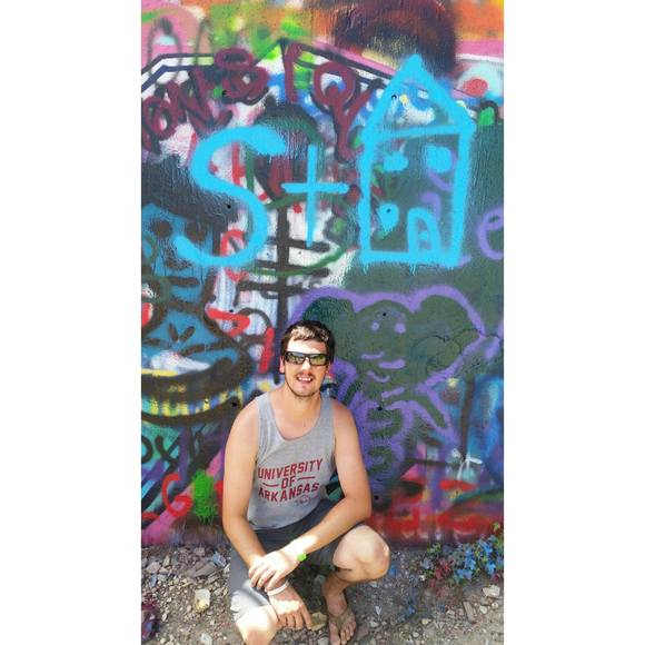 Meet your Posher, Justin - Picture 1 of 1